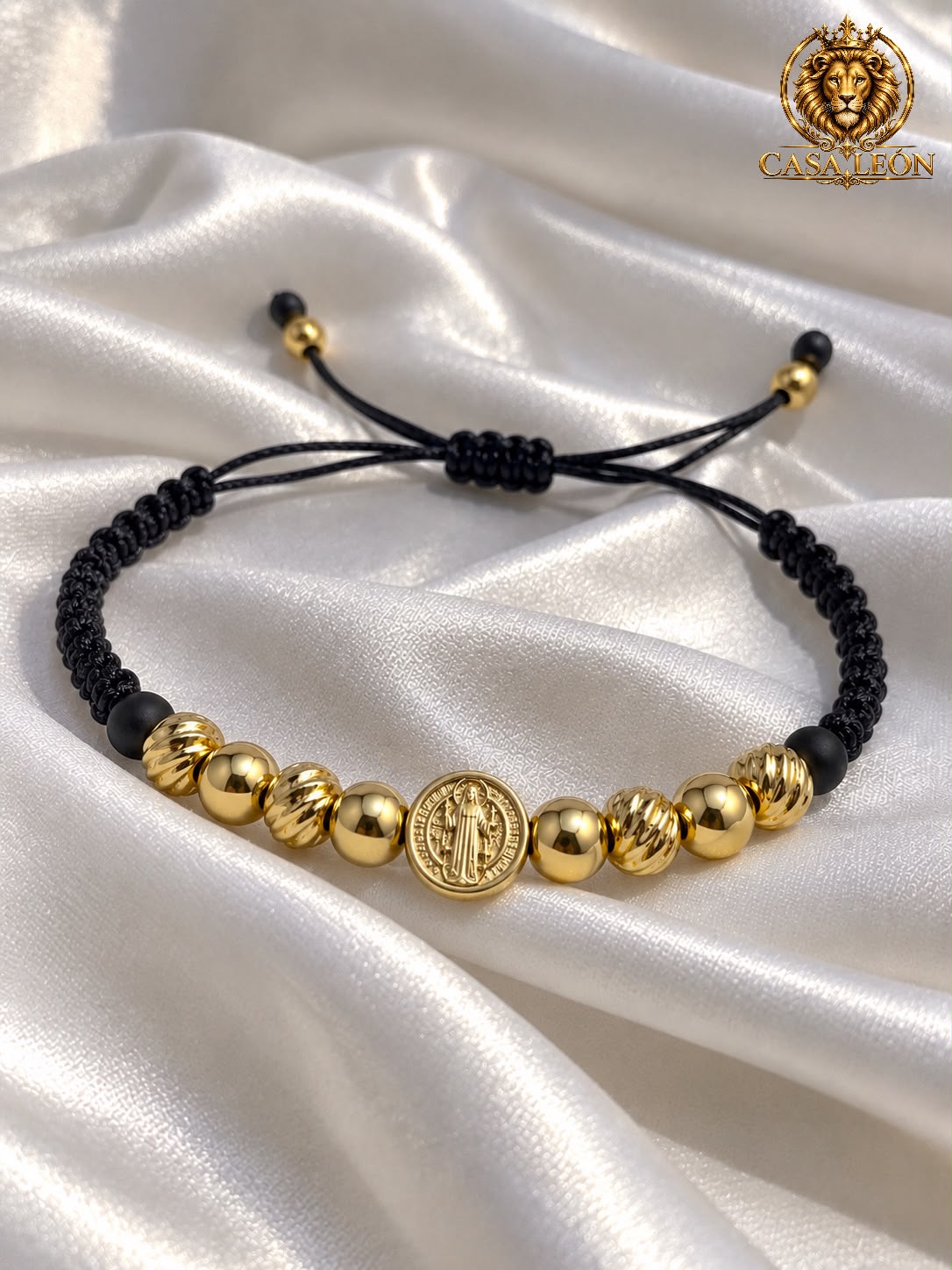 Brazalete de Protección San Benito | Casa León