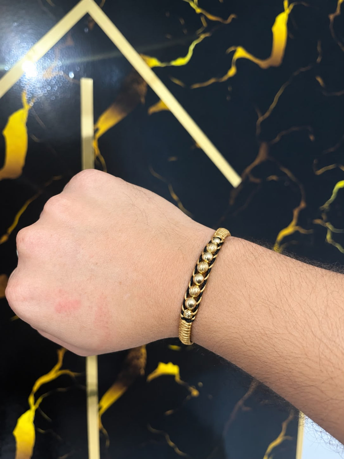 Brazalete en Tendencia Beige | Casa León
